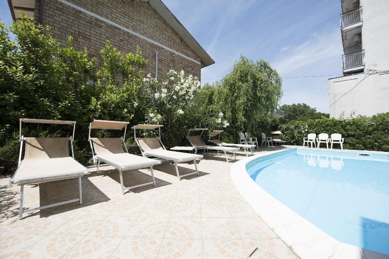 Hotel Settebello B&B Cesenatico Εξωτερικό φωτογραφία