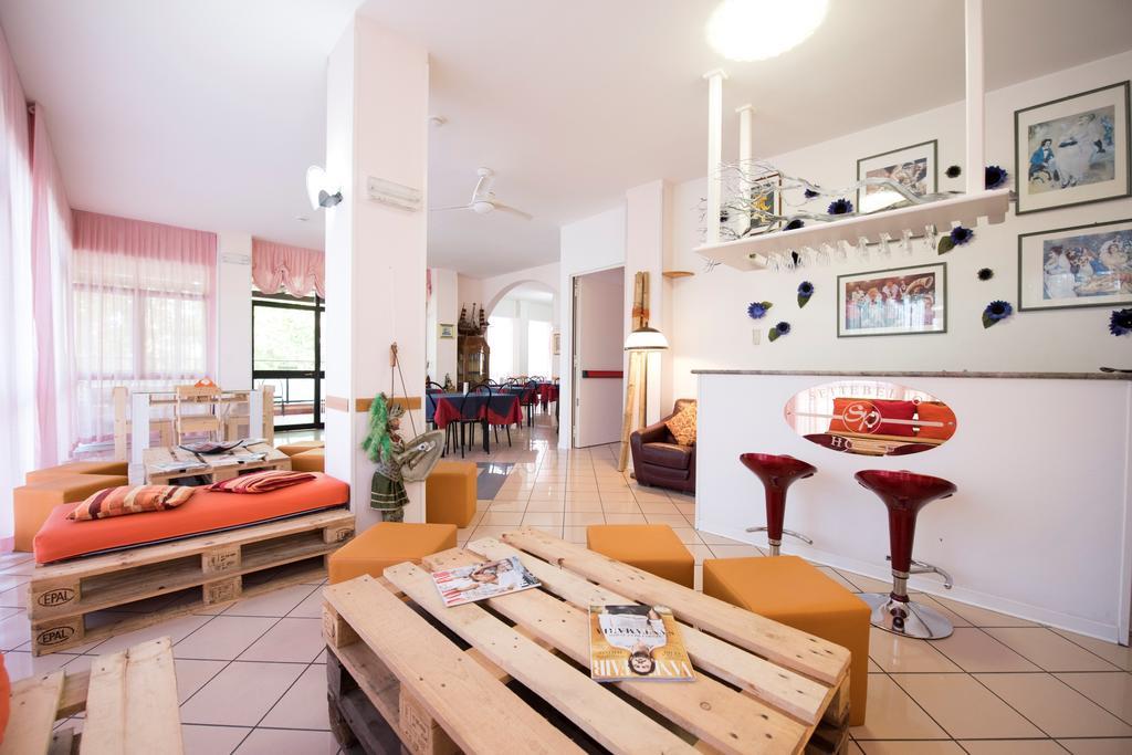 Hotel Settebello B&B Cesenatico Εξωτερικό φωτογραφία