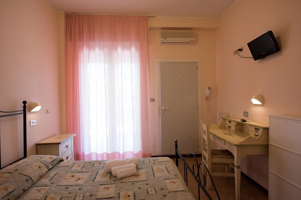 Hotel Settebello B&B Cesenatico Εξωτερικό φωτογραφία