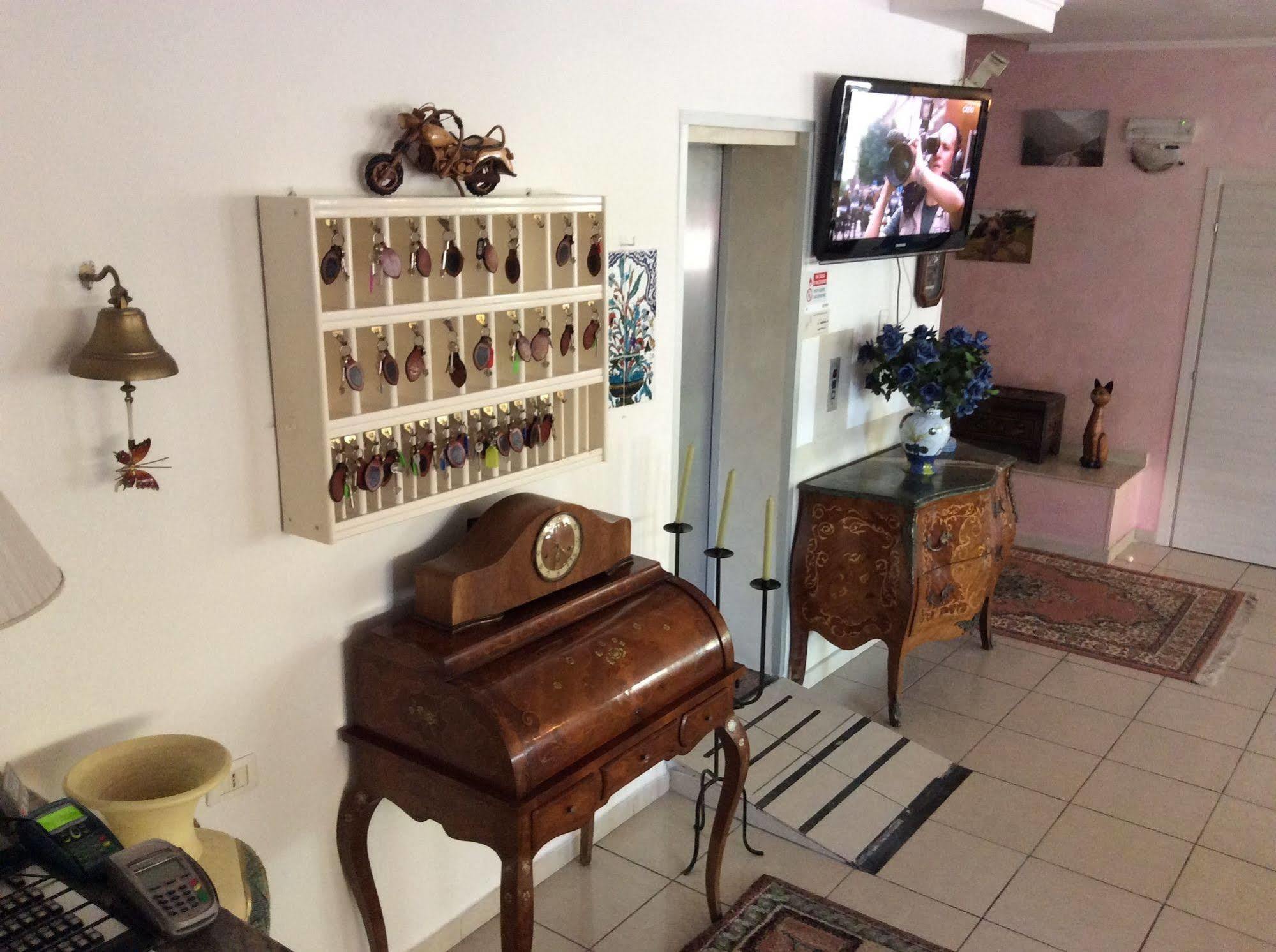 Hotel Settebello B&B Cesenatico Εξωτερικό φωτογραφία